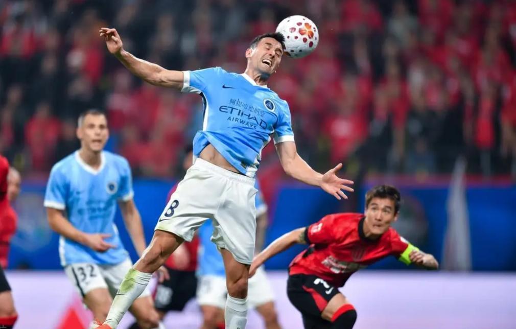 跌出“跑男”榜前3！周定洋来到深圳跑不动了，全场隐身惹争议